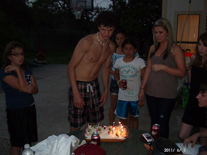 20110603_0028.JPG - Daniel Birthday